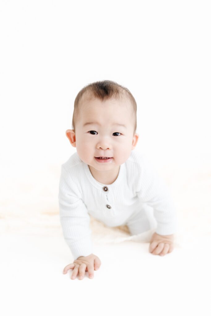 Fine art, natural light and relaxed baby photographer in Melksham, Wiltshire, UK. Toddler photoshoot - Rebecca Casey Photography